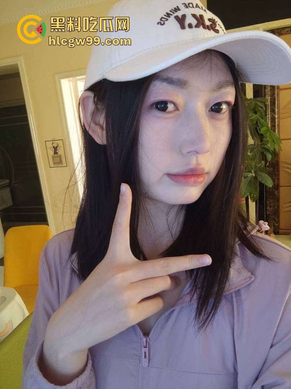 宁夏回族骚货【马莹莹】被粉丝爆料,22岁高挑学生妹,擅长口交后入SM全包,口交技术一流真会玩!