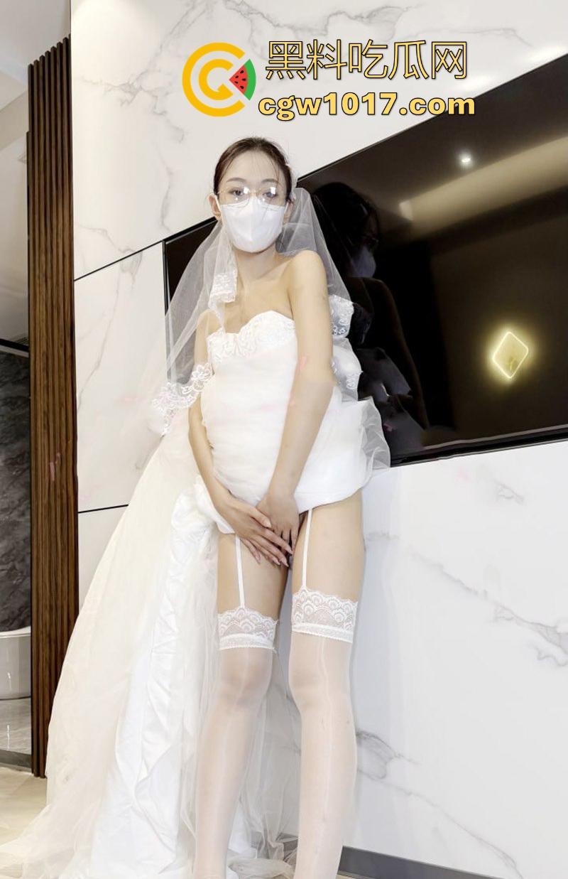 快手御姐网红【媚娘白玉花】最新私密视频曝光,大尺度换衣擦边,雪白肌肤粉嫩诱人美到窒息,释放原始欲望!