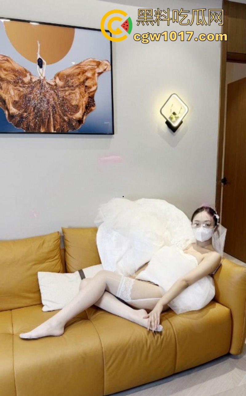 快手御姐网红【媚娘白玉花】最新私密视频曝光,大尺度换衣擦边,雪白肌肤粉嫩诱人美到窒息,释放原始欲望!