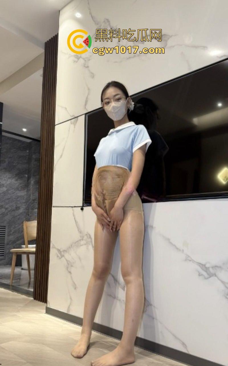 快手御姐网红【媚娘白玉花】最新私密视频曝光,大尺度换衣擦边,雪白肌肤粉嫩诱人美到窒息,释放原始欲望!