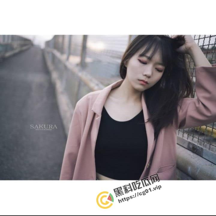 推特网黄南橘子大神重金约炮 台湾国立大学美女大学生 木瓜巨乳爽到爆 开拍前叮嘱: ”你敢让别人看见这个视频你就死定了!把我拍漂亮点!“