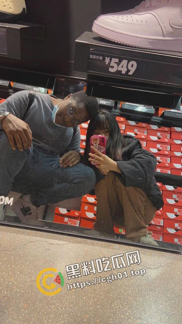 小仙女之光!杭州混圈媚黑婊勾搭上尼哥 朋友圈疯狂炫耀 抠逼视频被尼哥流出