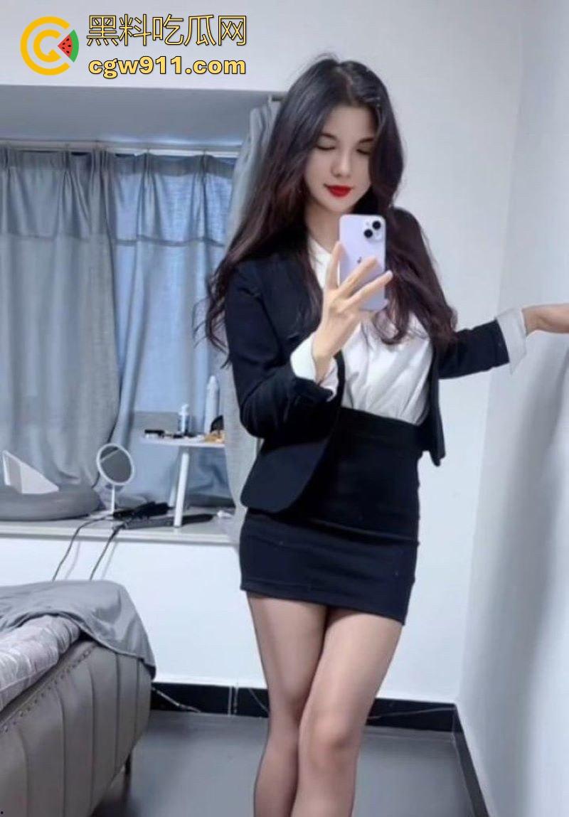 极品巨乳网黄女神【阿意】一对一定制福利流出,G杯巨乳M腿道具自慰,口交淫声浪叫,尺度拉满!