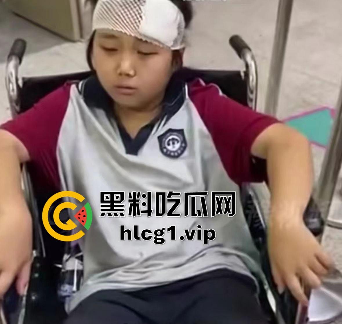 我在长沙目睹了法庭的荒谬一幕:9岁小女孩受伤案开庭,被害人竟被禁止入庭!