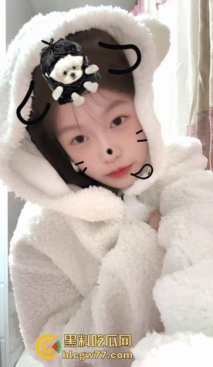 推特福利姬【糖糖tangtang886】清纯少萝搭配巨乳反差 年纪轻轻就出来卖 少走多年弯路!