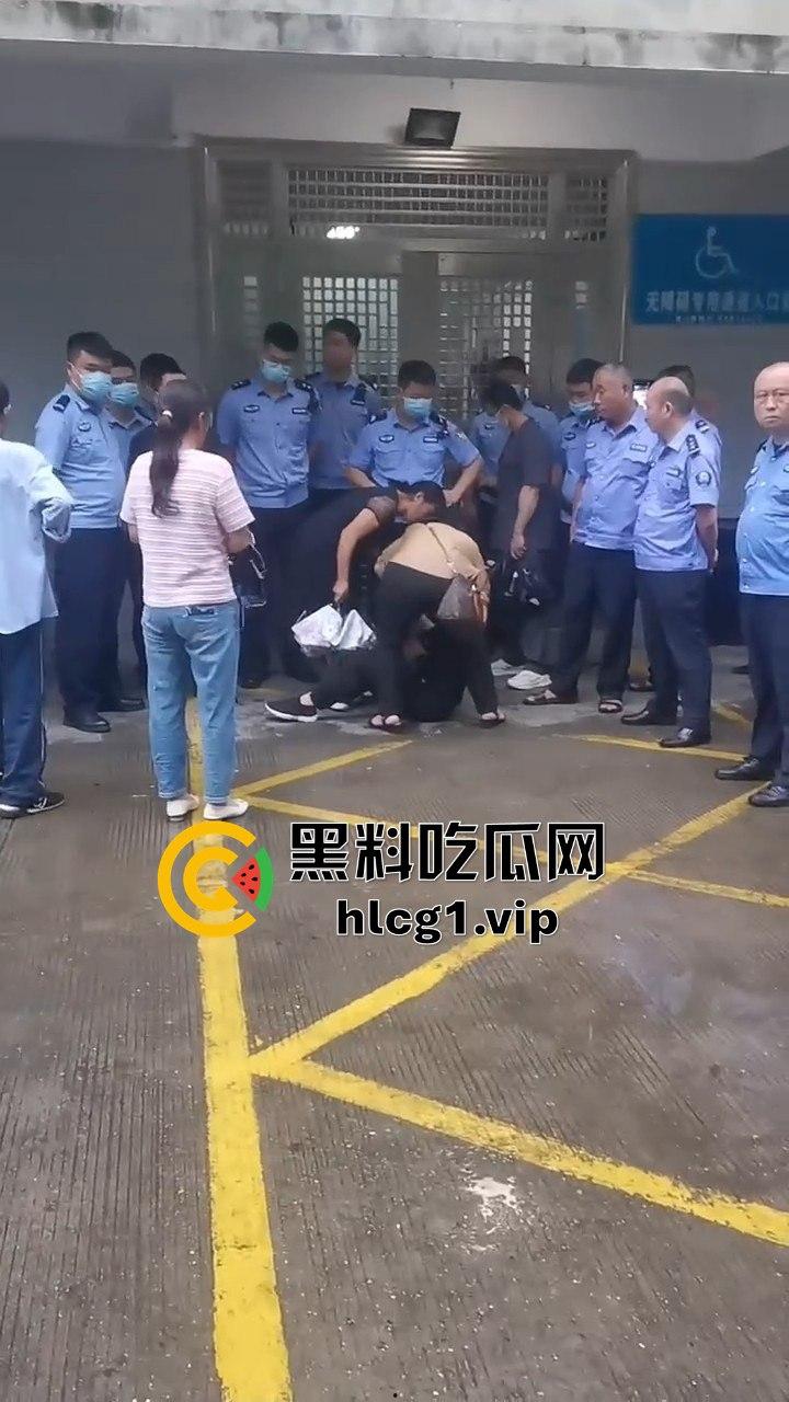 我在长沙目睹了法庭的荒谬一幕:9岁小女孩受伤案开庭,被害人竟被禁止入庭!