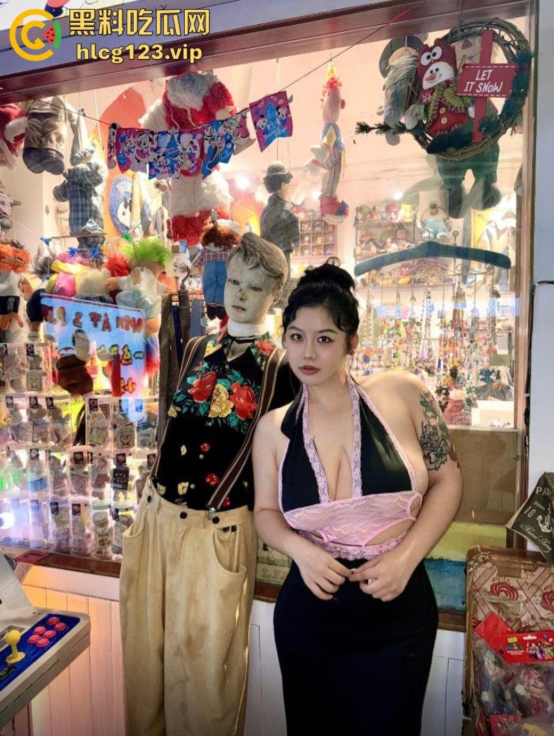 广西南宁 抖音大奶网红兼有七万粉的【针多鱼】线上发骚流出裸体沐浴私拍福利!