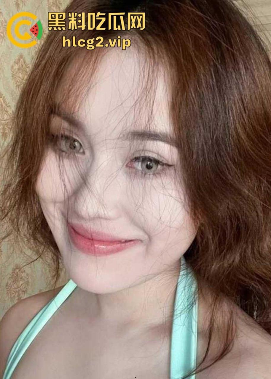 骚逼维族探探约炮被爆操!翘臀蜜穴被干到软,浪叫声撩人心弦,操得她死去活来!