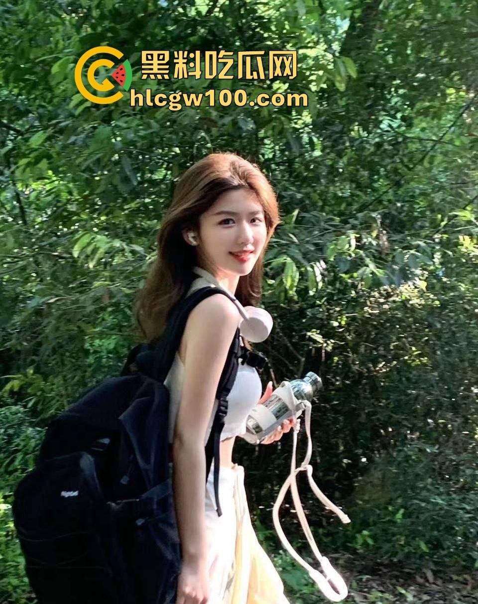 网友投稿!武汉生物金融学院【张颖】千里打炮反差母狗,私下淫荡的聊天记录露骨和不雅性爱视频曝光。