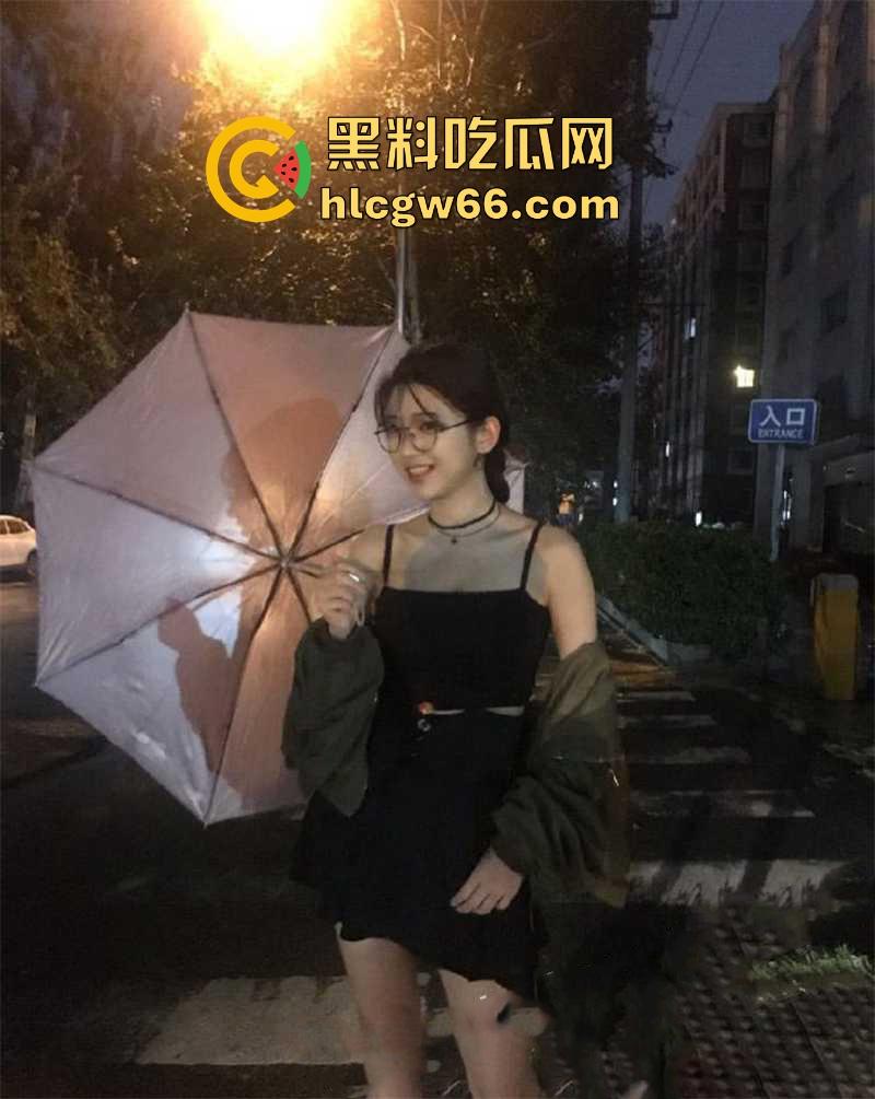 极品淫妻母狗 健身房内遭大屌肌肉男强奸爆操 边被操边给绿帽老公发信息 聊天记录太辣眼睛!