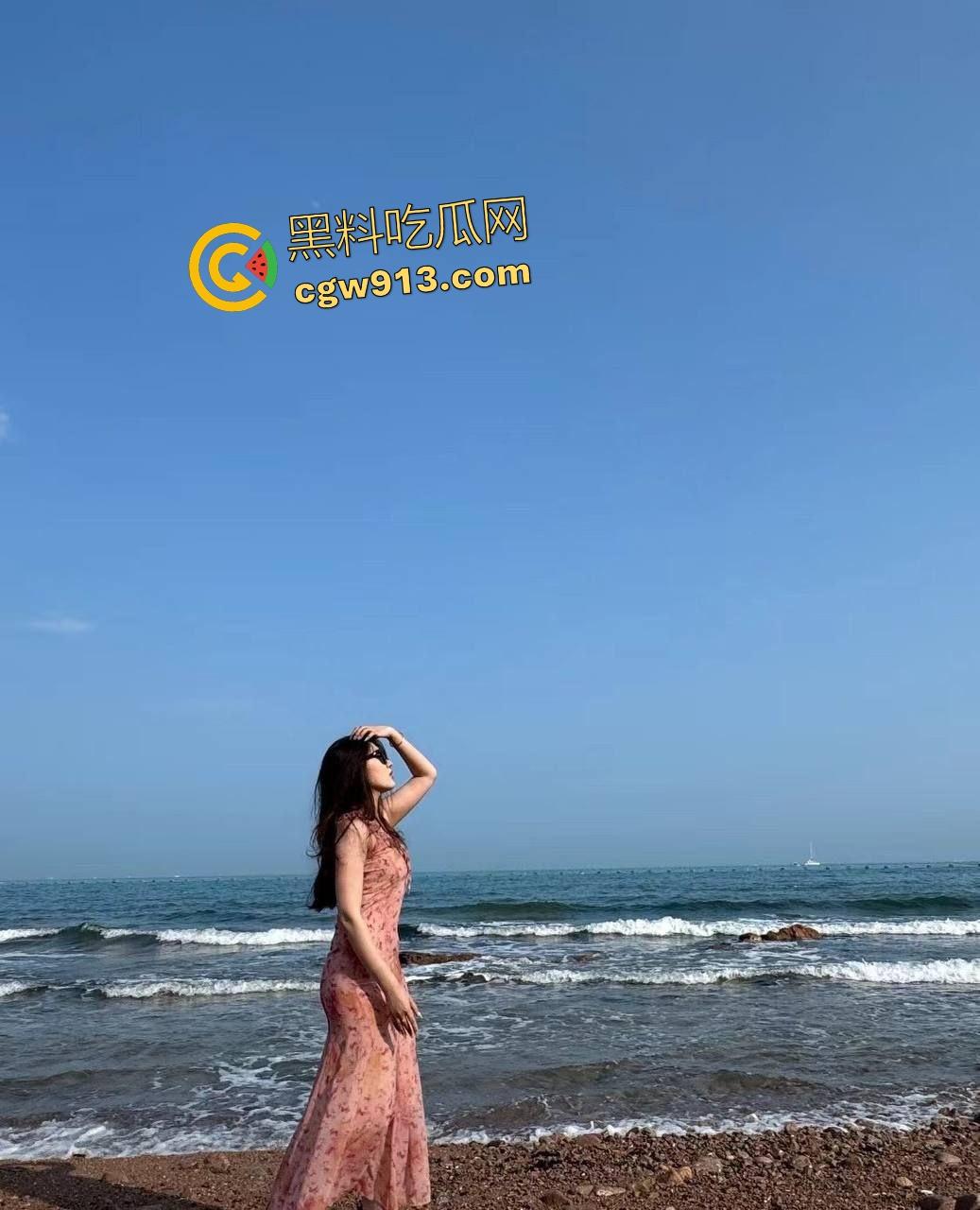 唐山初中生【徐明凤】沉迷内射！颜射精致小脸还舔干净吞精，被男友捆绑发出鸡一般的呻吟声！