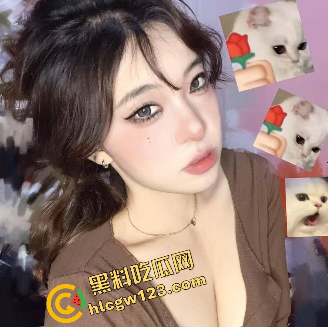 浓精当晚宴,苏州【jenny】靠口技拿下整个LV专柜,大哥轮着来她轮着吞,一个包一个射靠嘴混出圈!