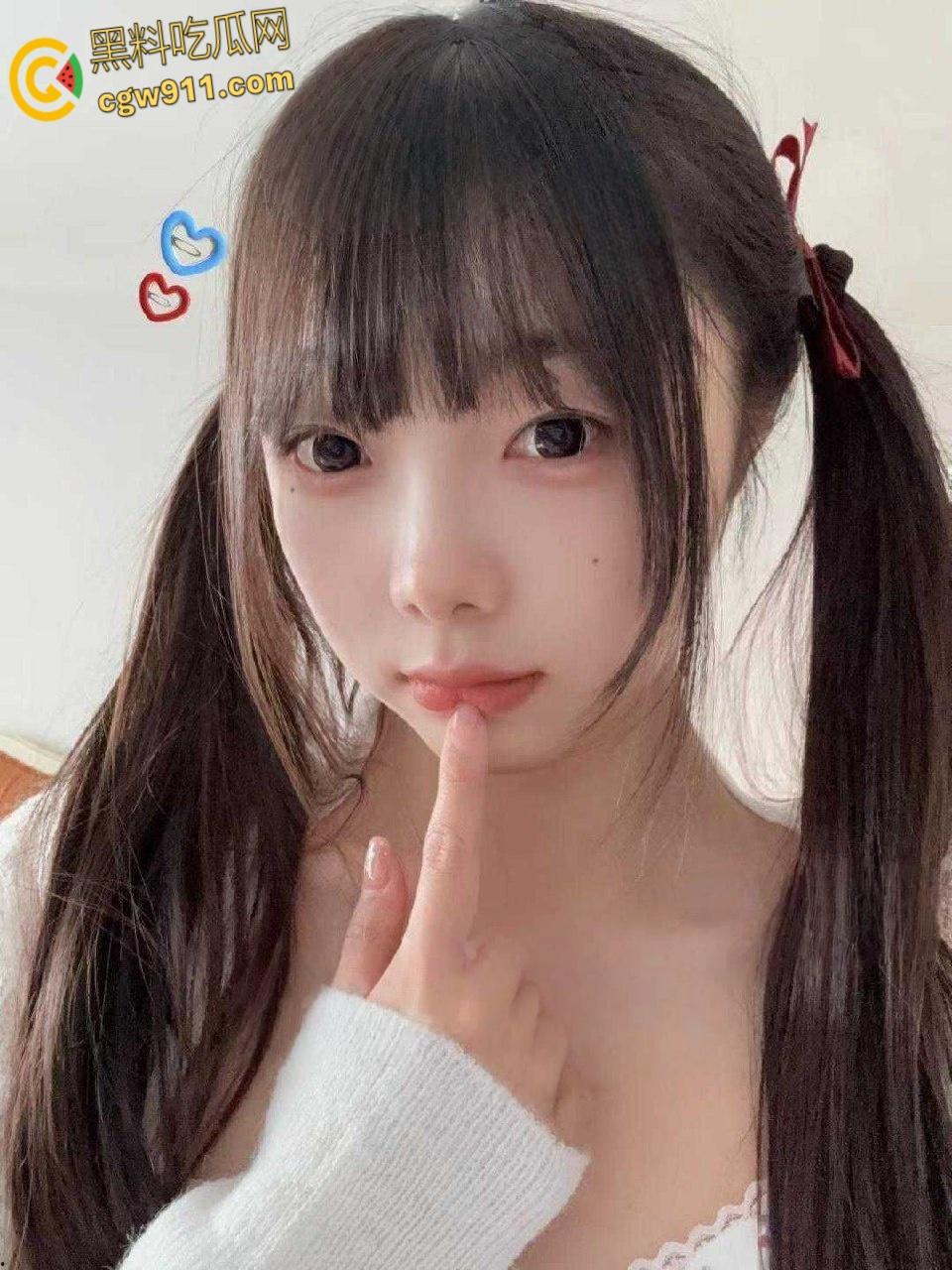 沈阳农业大学研究生【贺芳欣】,被前男友肆意调教无套爆操,玩腻后惨遭抛弃,眼镜妹不仅反差还傻白甜 !