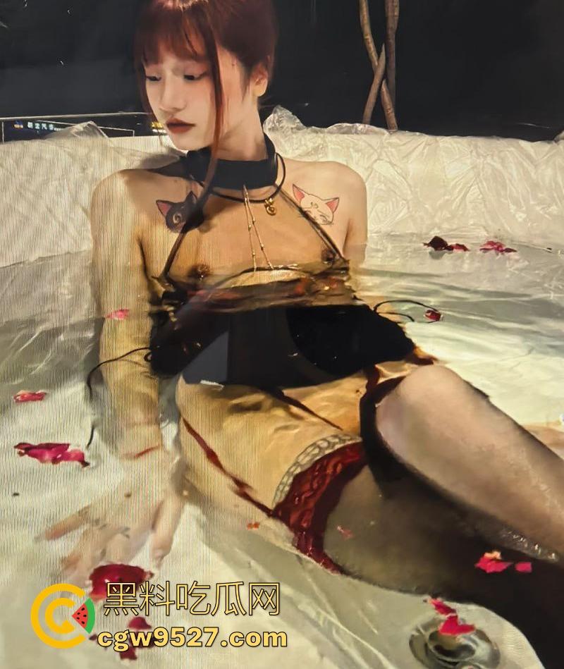 北京邮电大学学妹【贾温婷】调教视频曝光,跳蛋强制高潮喷水 翘臀高撅后入爆操,反差爆棚!