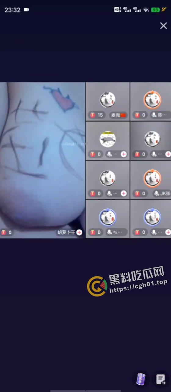 快手大瓜!主播团狙击女主播群 几十位女主播满屏的奶子和嫩穴轮流来 难道这就是金钱的力量嘛