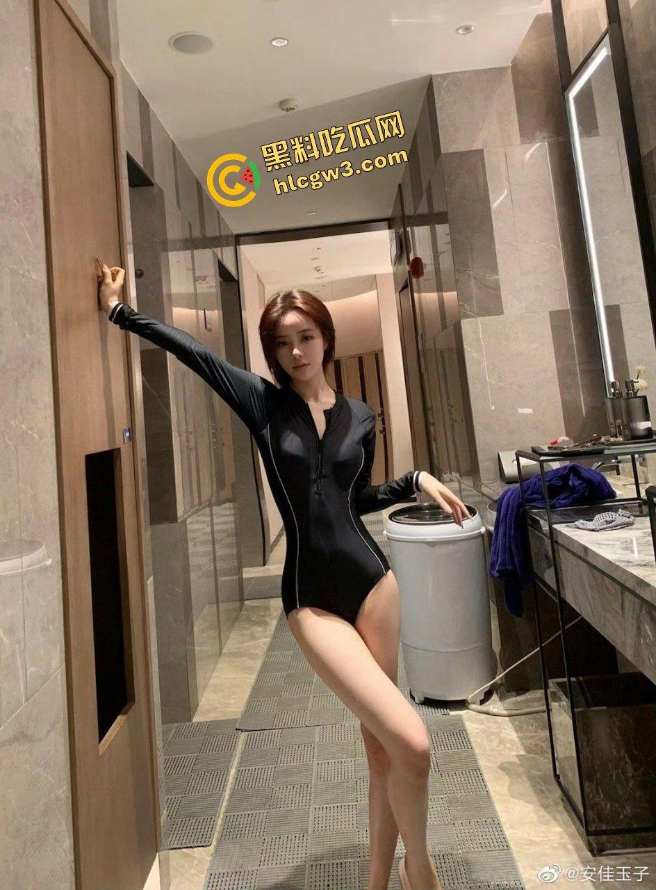 抖音纯欲反差骚贱女网红『安佳玉子』土豪大哥砸钱约会 后入骚话直呼 “逼爽” 独家曝光!