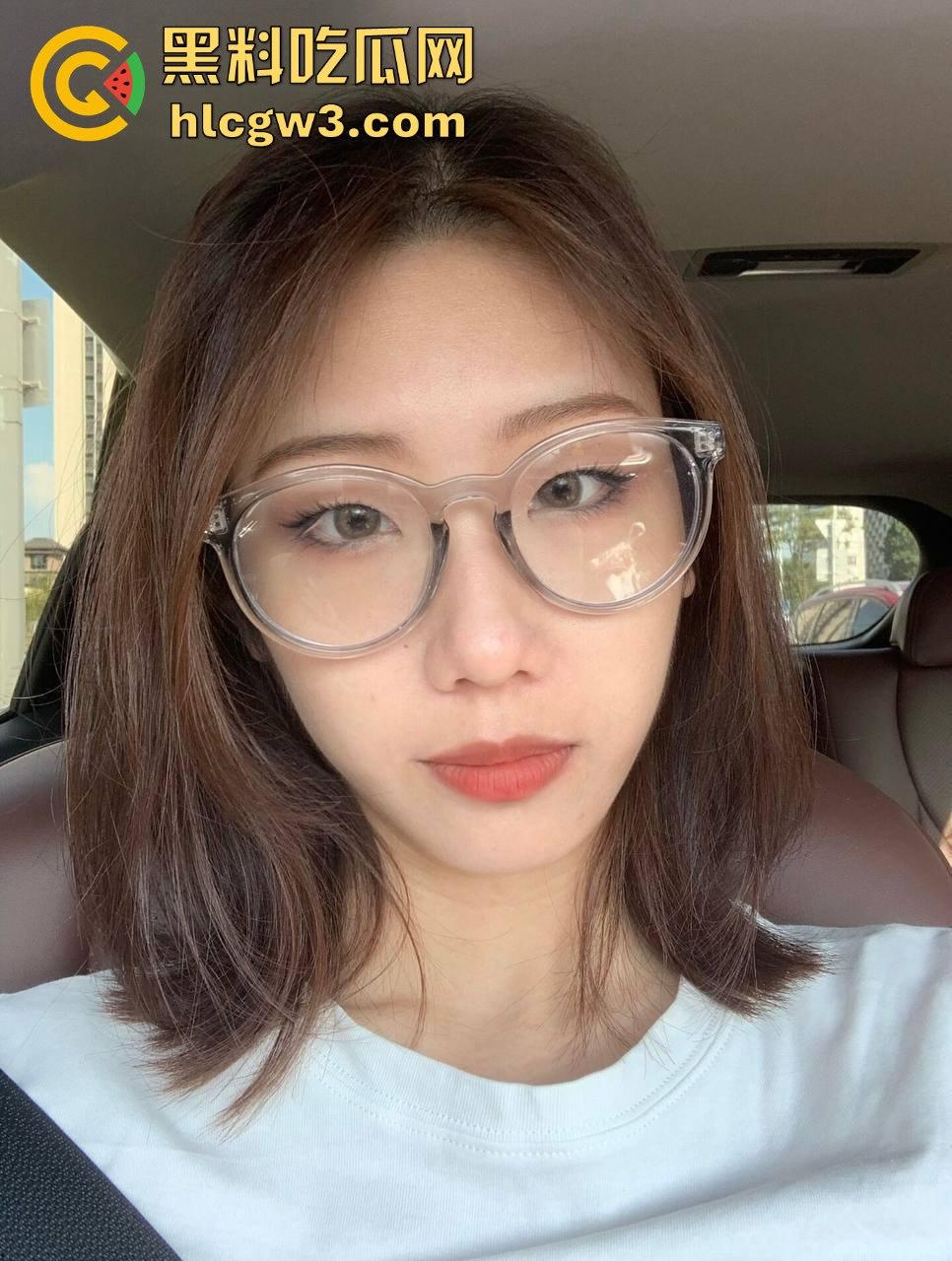 河北清纯反差女友【张梓萱】性爱视频疯传,娇嫩粉穴被操到翻白眼,叫声甜得腻人!