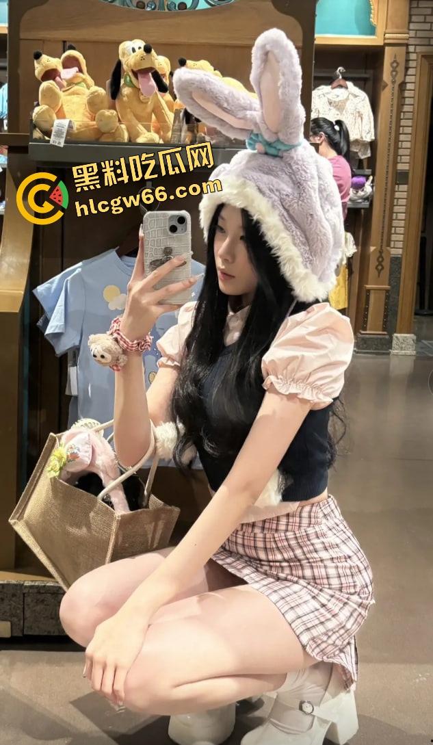 厦门高端伴游『关关』栽了,伴游新马泰日韩全亚洲飞,结果30秒榨精还敢嘲讽金主太快了!