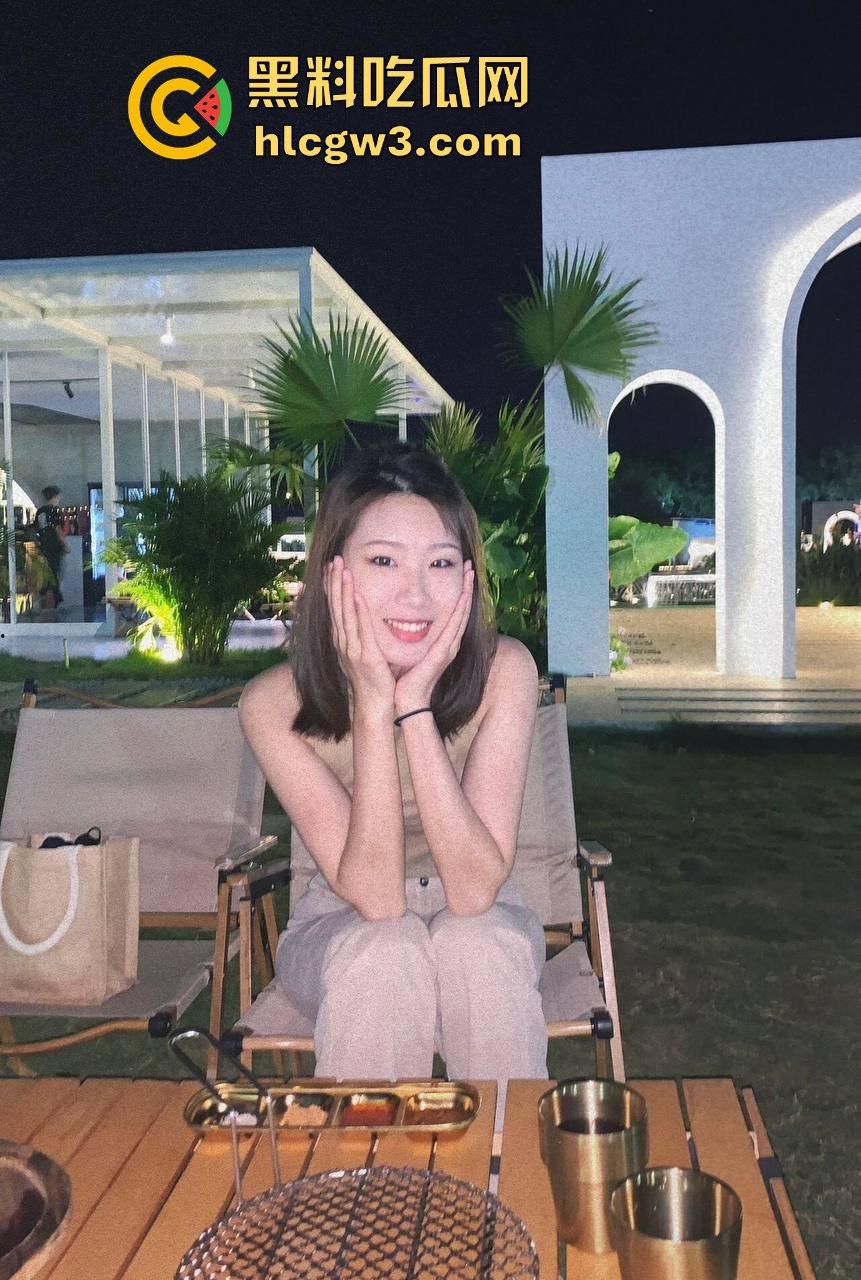 河北清纯反差女友【张梓萱】性爱视频疯传,娇嫩粉穴被操到翻白眼,叫声甜得腻人!