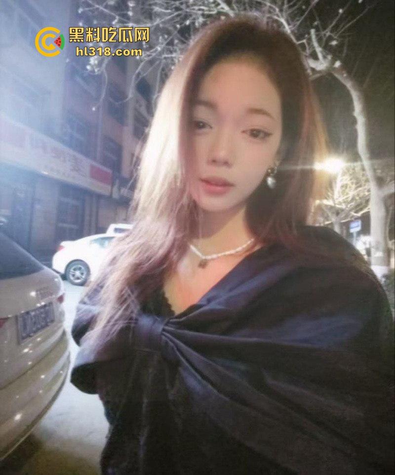 38万娶回家的高颜值新婚人妻【李茵茵】出轨前男友视频曝光,被各种爆操打桩,露脸口爆淫荡至极!