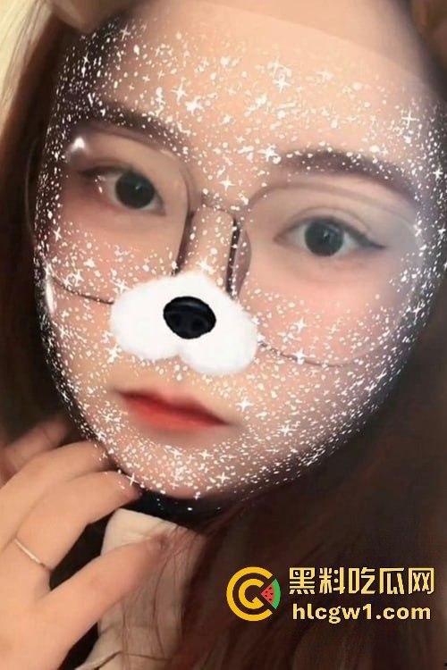 烟台大学城的最新破事儿！大三『李志敏』白天扮纯晚上扮狗，分手后渣男爆出猛操视频，屁股颠得比马都狠！