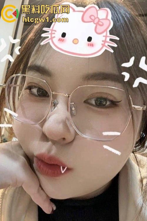 烟台大学城的最新破事儿!大三『李志敏』白天扮纯晚上扮狗,分手后渣男爆出猛操视频,屁股颠得比马都狠!