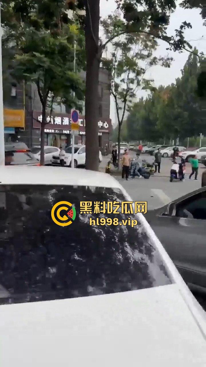 安徽蚌埠车祸致3死3伤!理想司机大喊刹不住,智能系统成悲剧导火索,警方通报引发热议!