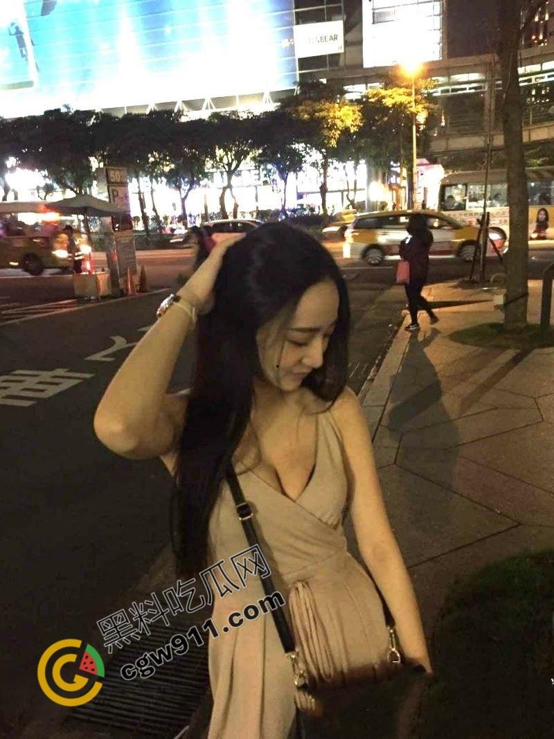 成都高冷御姐【李艺璇】不雅私照外泄引疯传!蒙眼捆绑调教,对镜头后入打桩,淫荡母狗完美展现