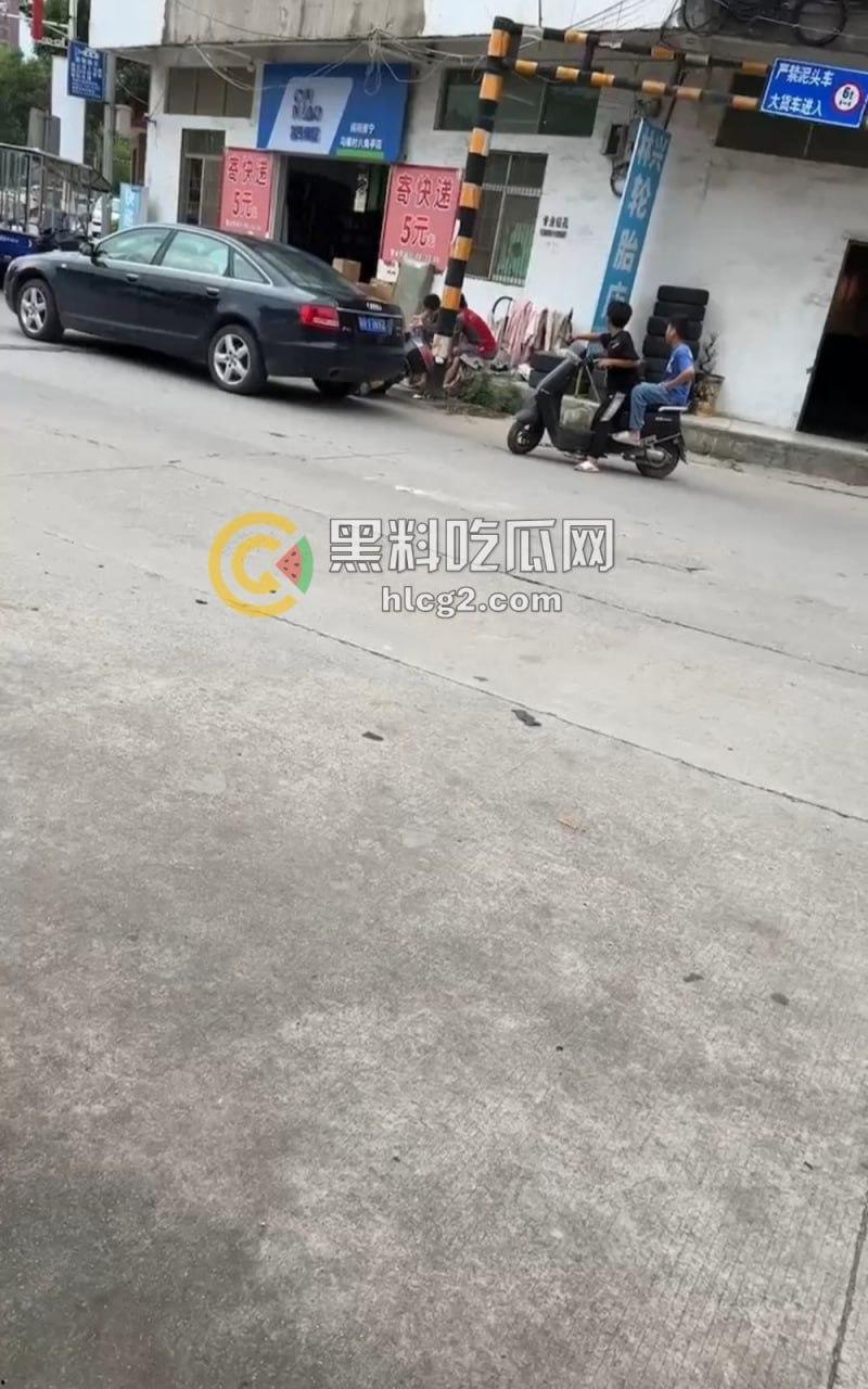 广东普宁市党委书记取快递遭持刀捅伤!纠纷引发一死一伤,嫌疑人被拘留