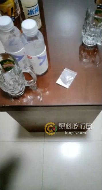 男友迷晕女友邀兄弟操逼,这种恶行竟然被网曝,群体疯狂讨论中