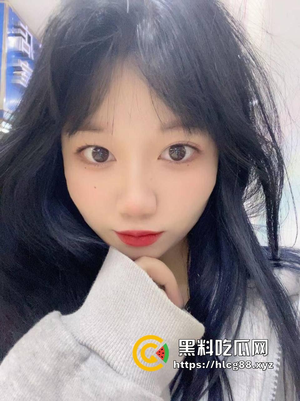 苏州大三【邵怡饶】自拍视频再曝,甜脸恶心人,床上骚浪贱到爆,男友操她操出新高度!