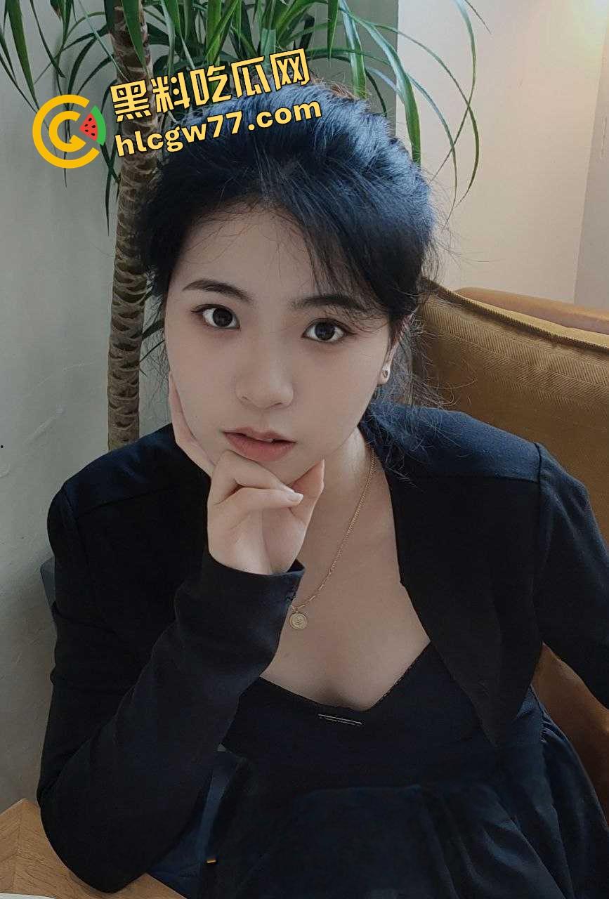 南宁甜美女老师【柳林依】白天教书育人,晚上换粉嫩穿搭被炮友操到嗷嗷叫,反差骚货天花板!