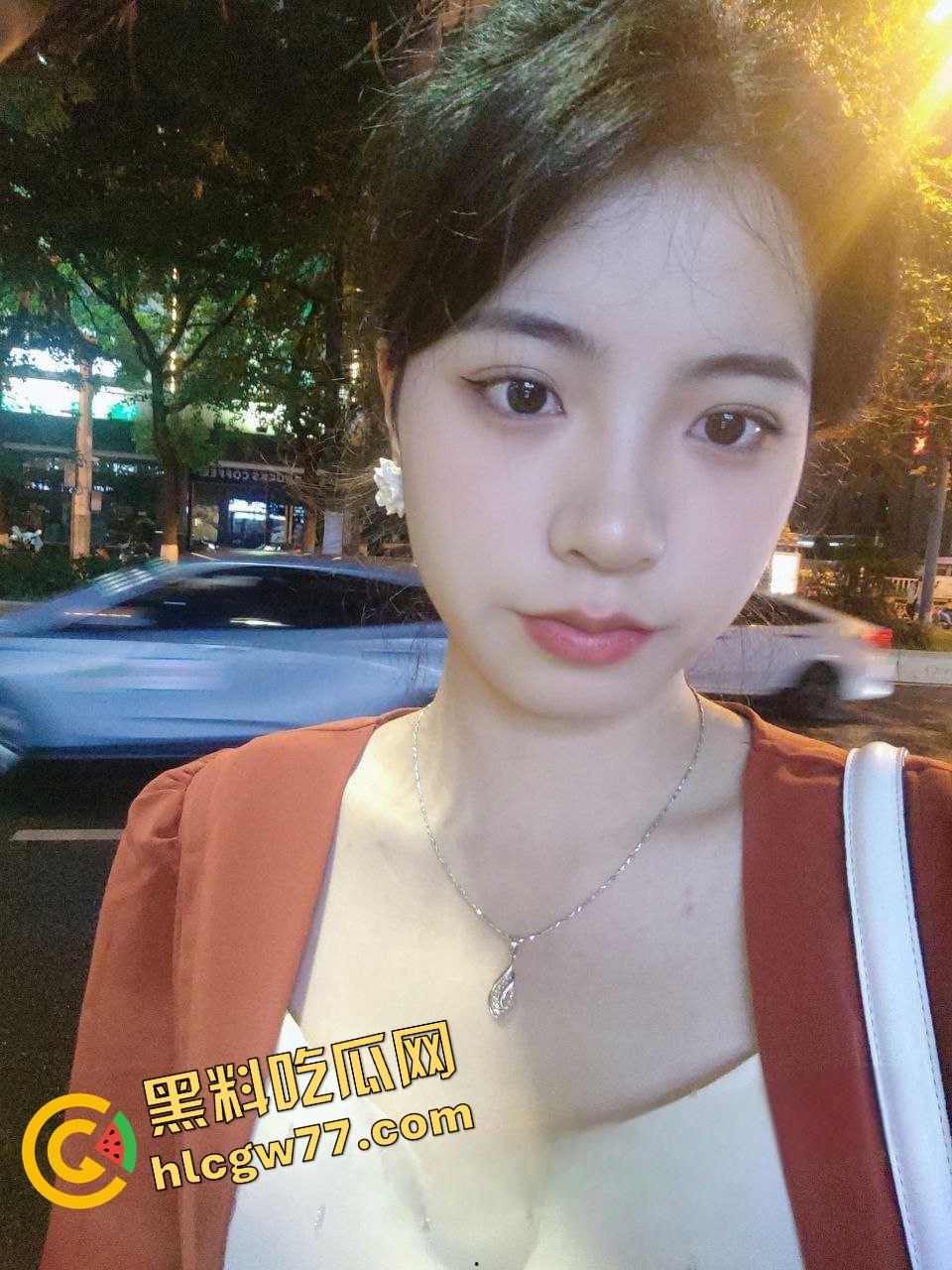 南宁甜美女老师【柳林依】白天教书育人,晚上换粉嫩穿搭被炮友操到嗷嗷叫,反差骚货天花板!