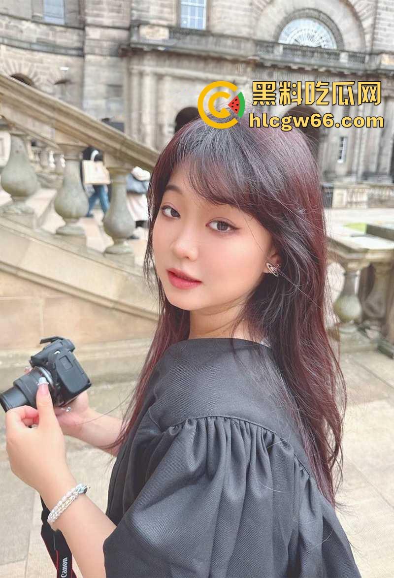 四川极品美妞【李玉婷】身材完美床技高超小母狗 被绿帽男友和好兄弟前后夹击 双洞齐开!