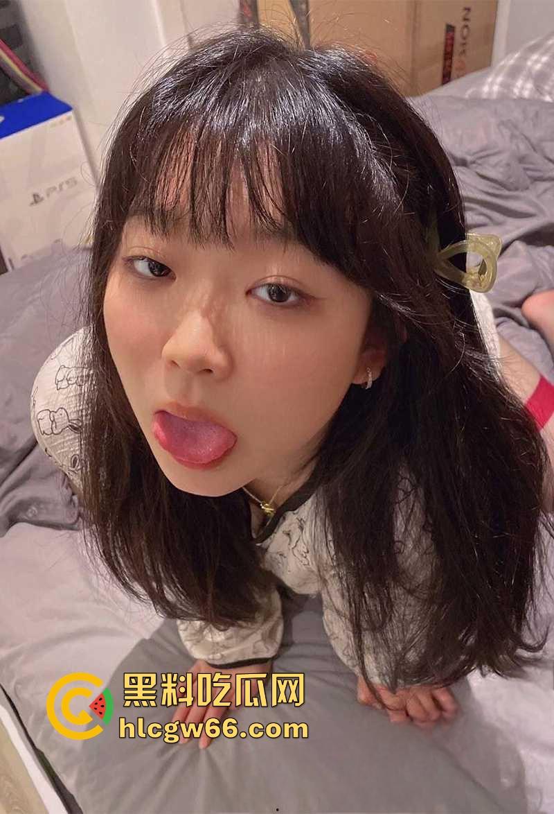 四川极品美妞【李玉婷】身材完美床技高超小母狗 被绿帽男友和好兄弟前后夹击 双洞齐开!