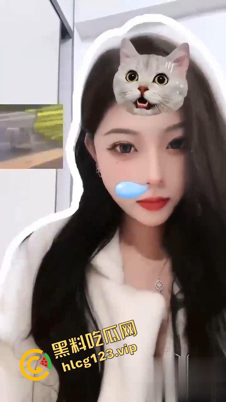 济南MIX酒吧风骚营销【露露】偷情视频爆出!御姐范儿加少妇风情,现场火爆啪啪让人看直了眼!