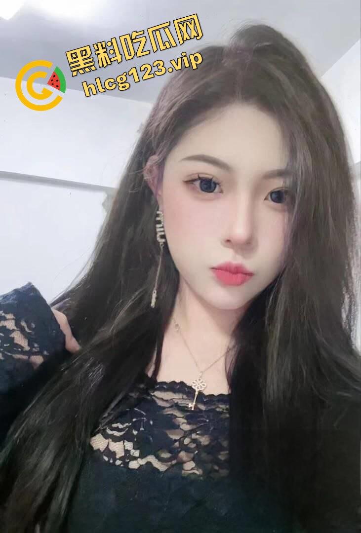 济南MIX酒吧风骚营销【露露】偷情视频爆出!御姐范儿加少妇风情,现场火爆啪啪让人看直了眼!