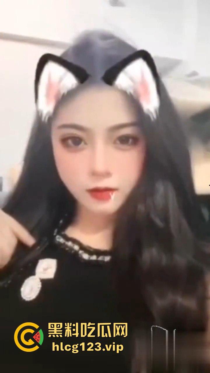 济南MIX酒吧风骚营销【露露】偷情视频爆出!御姐范儿加少妇风情,现场火爆啪啪让人看直了眼!