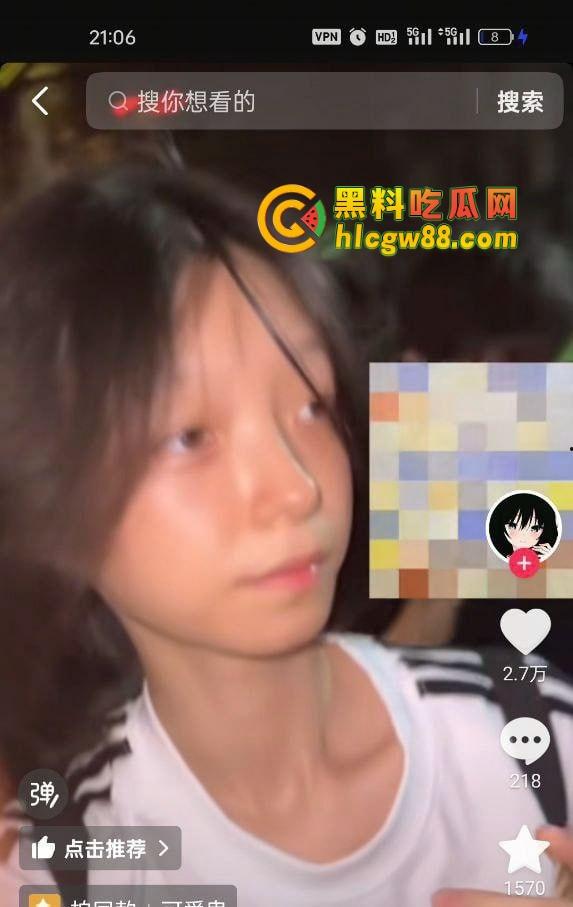 抖音40万粉博主『 铃』被健身教练拖商场厕所狠操一顿,骚逼直播还嘴硬装清高老娘不解释!