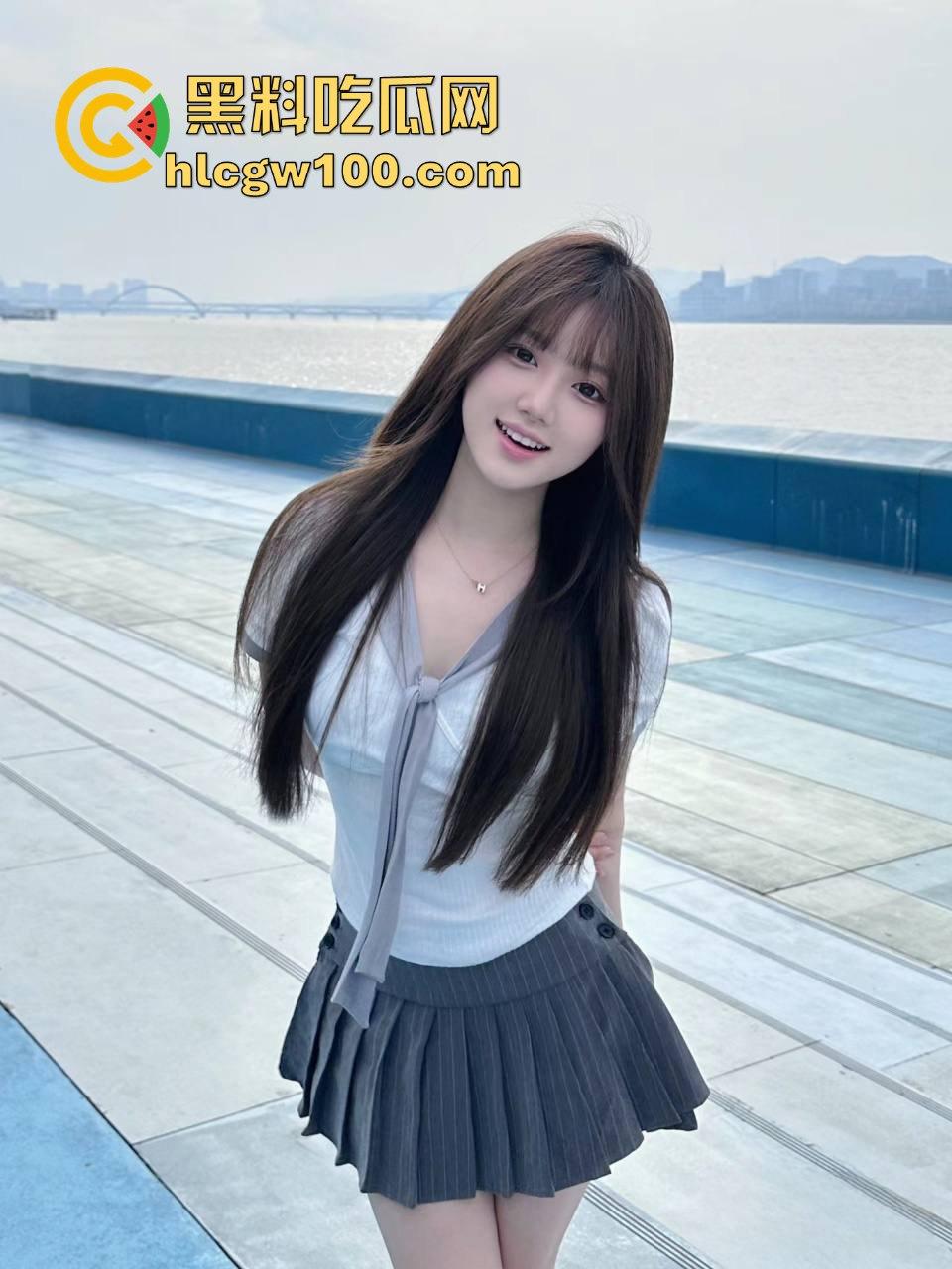 这是个悲伤的NTR故事,苏州瓜友cos女友竟是外围圣诞加班后主动求中出,选择分手被女友拉黑VIP不香吗?