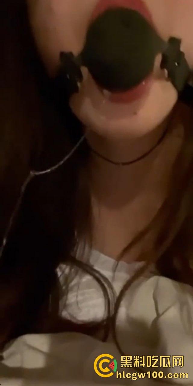 这是个悲伤的NTR故事,苏州瓜友cos女友竟是外围圣诞加班后主动求中出,选择分手被女友拉黑VIP不香吗?