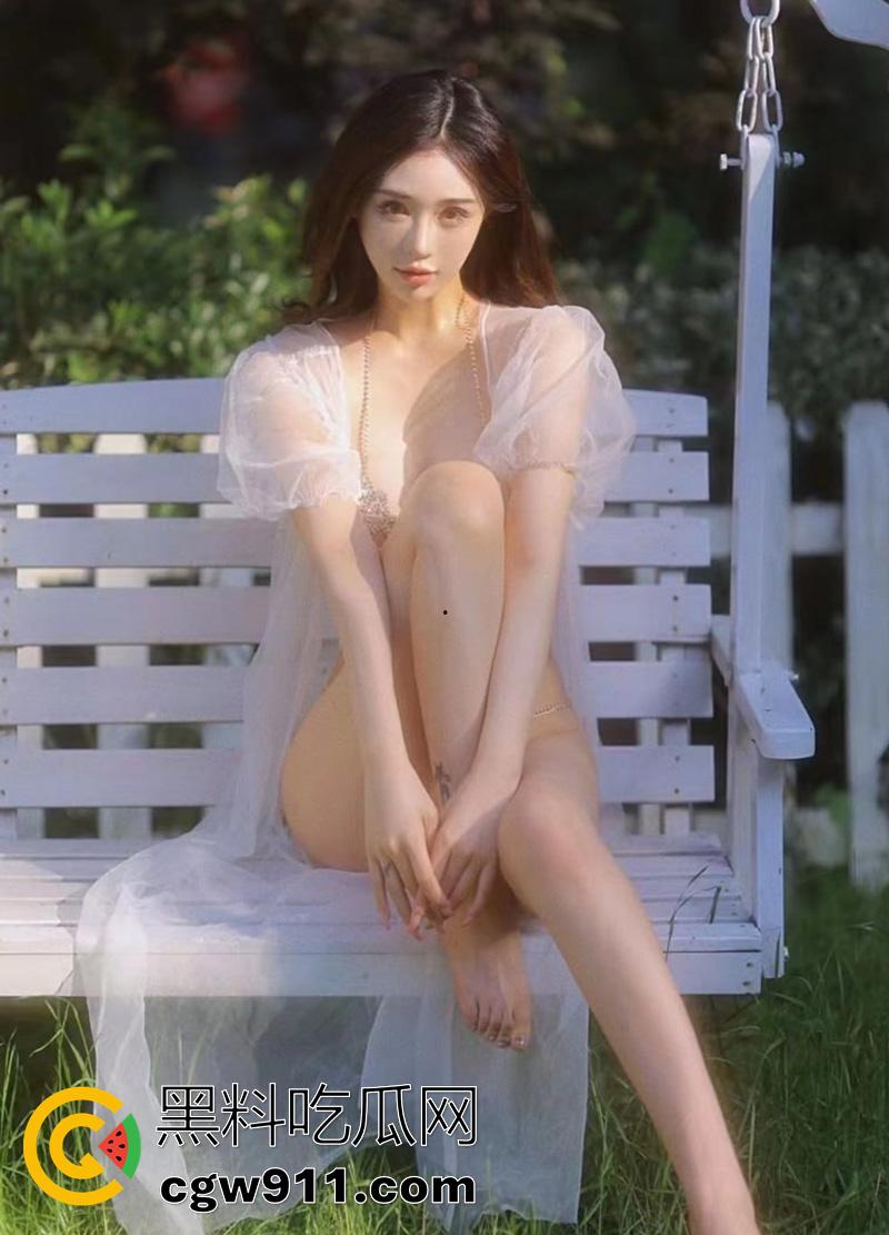 顶级身材尤物女神【超辣的林一】,逆天长腿大奶翘臀,魔鬼身材火辣性感,被土豪重金定制视图曝光!