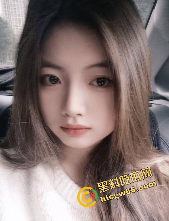 福建福清茶艺师【陈雪宜】为拉业绩认土豪做干爹,前男友怒了老子白舔三年,私拍视频全给你们看!