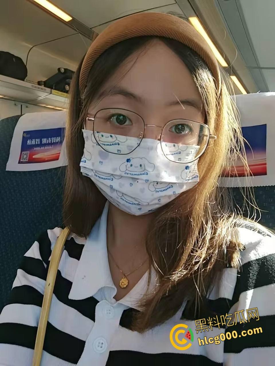 江西师范女大学生【郝梦瑶】,性感酮体户外露出,与多人狂欢淫乱做爱,反差私生活令人咋舌!