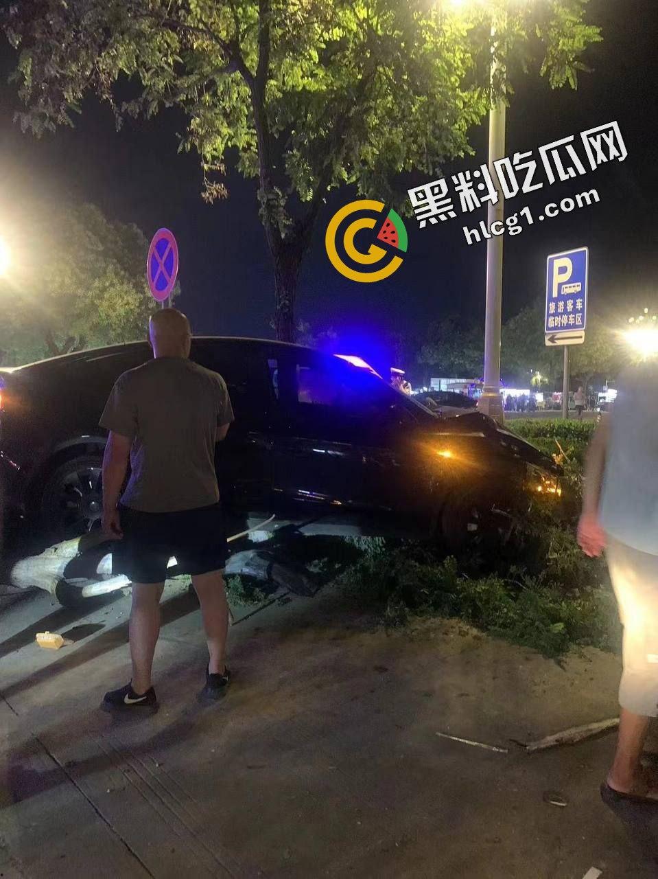 山东东平县白佛山 男子酒驾开飞车 撞死两人 一人刚高考完 当场死亡