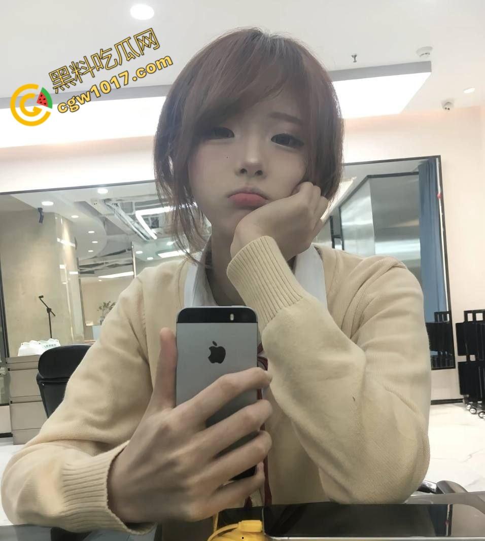 抖音百万粉丝【伍六七7】出轨视频曝光,借巡演之名与粉丝啪啪内射,夜夜笙歌逾越禁欲!