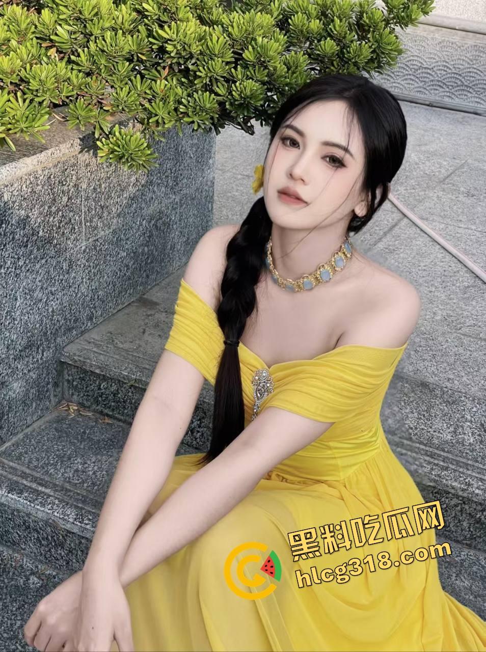 这才叫大师，佛山老技师现场上课，莞式手法一出全程带性张力男顾客秒缴械，这套操作谁顶得住？