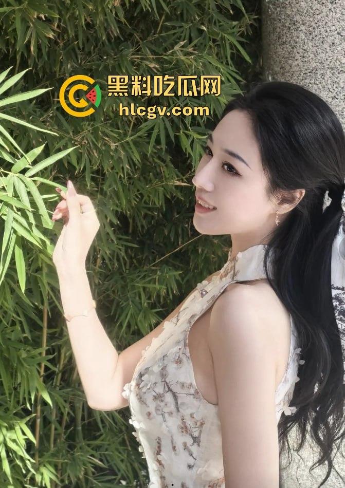 厦门正科级干部『钟劭臻』婚内出轨11年,脚踏四条船!税务局小四『叶曼娜』曝出猛料,时间管理大师终于翻车!