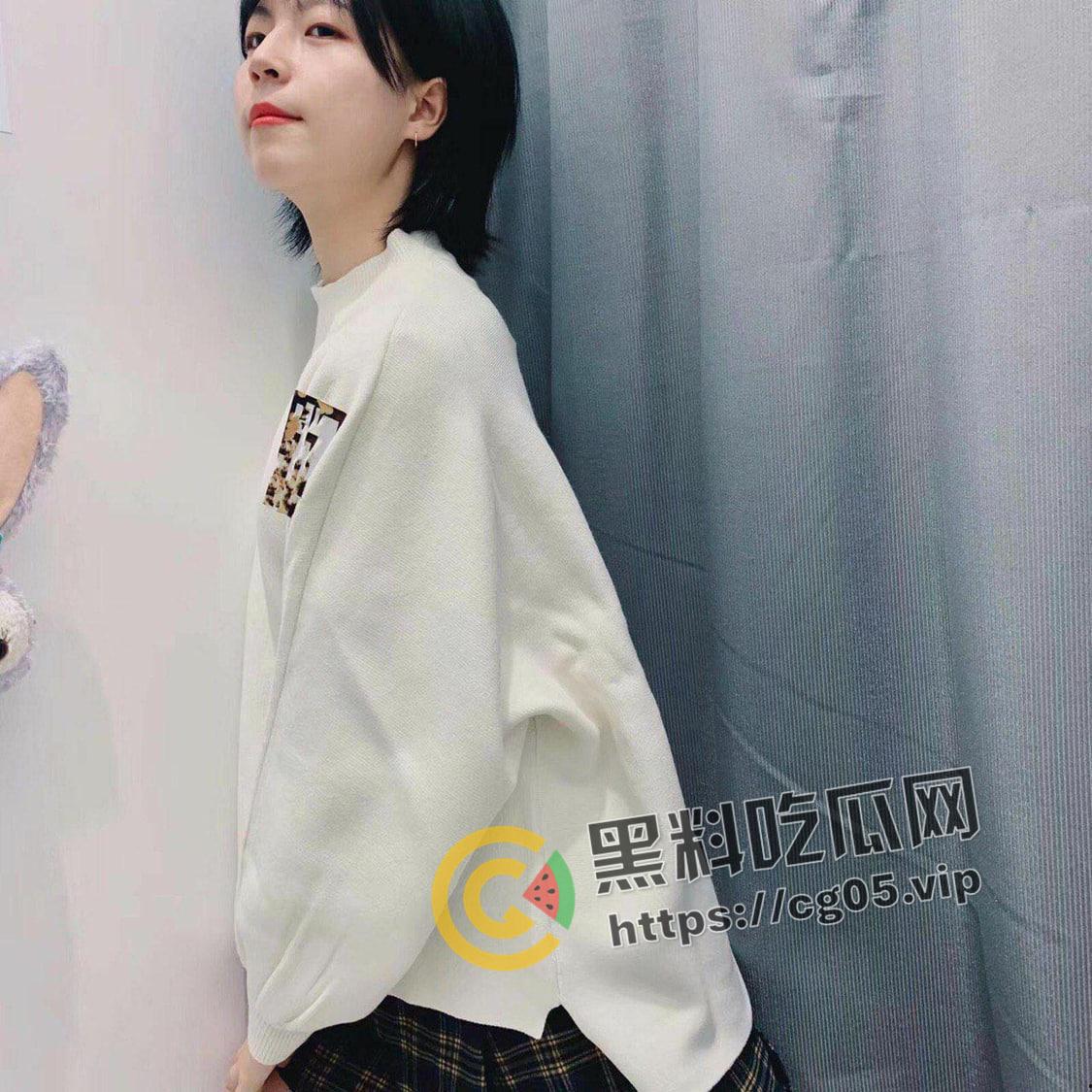 厦门大学反差婊!日常生活清纯无比 一到床上骚到没边 穿上黑丝就是干 触及灵魂的浪叫