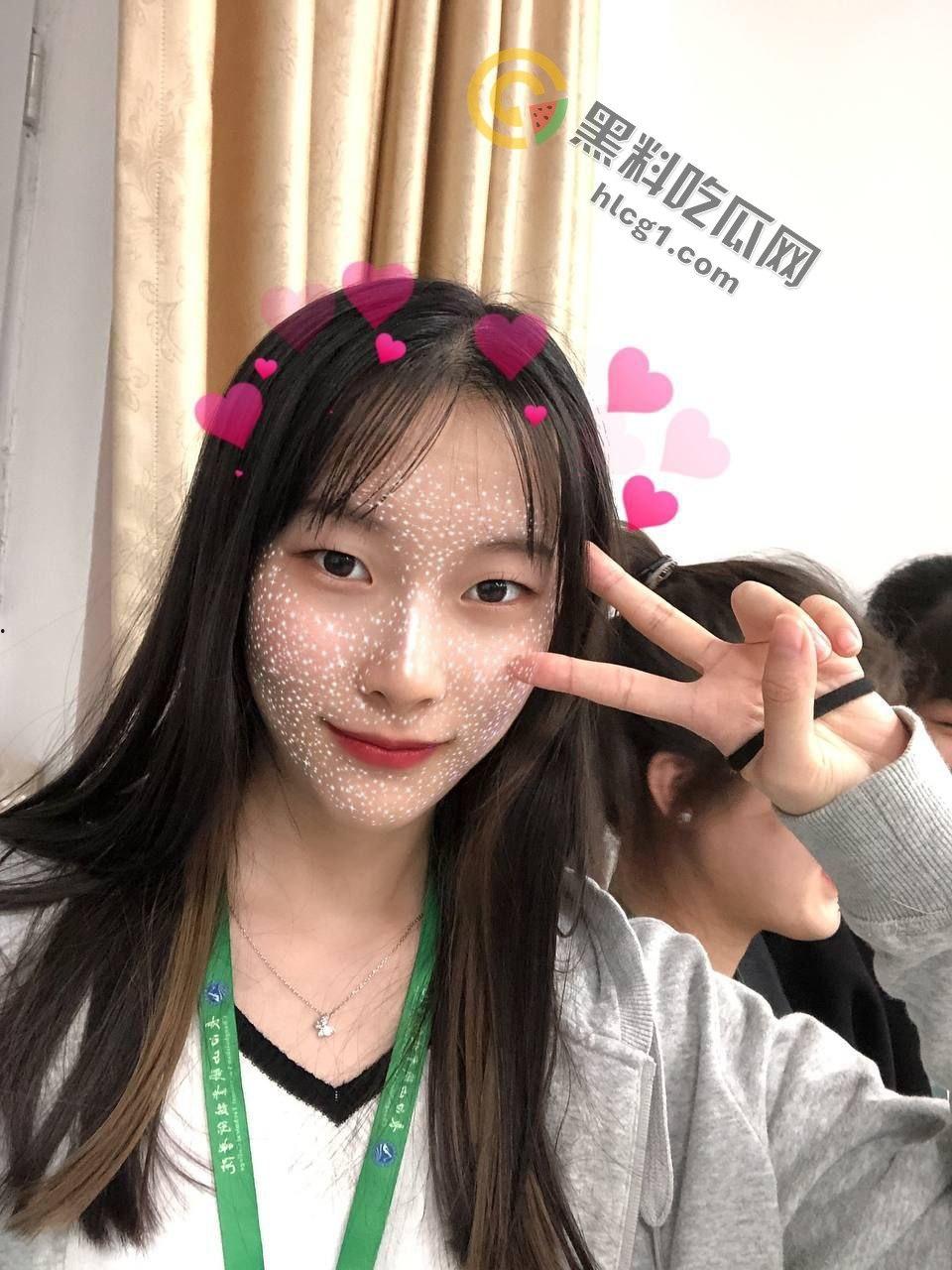 长白山旅游学院李蕾蕾的双重生活:乖巧学霸与床上荡妇的惊人对比!